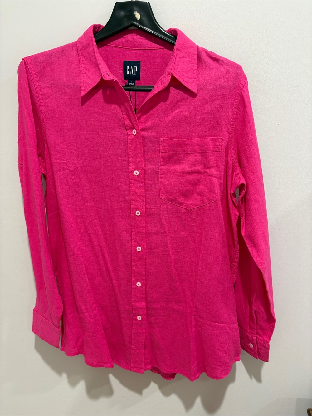 Women’s blouse in Bright Pink